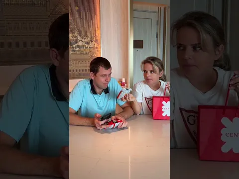 Когда папа дал карту 🤣