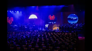 adekunle gold with muson orchestra live at the national theatre lagos 