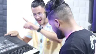                             قاعد وحدي نخمم                                دندنها