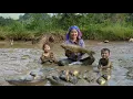 Lagu how to catch fish pond, harvest giant fish to bring to market to sell with two small children