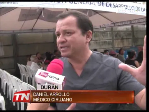 Prefectura del Guayas realiza operaciones gratuitas