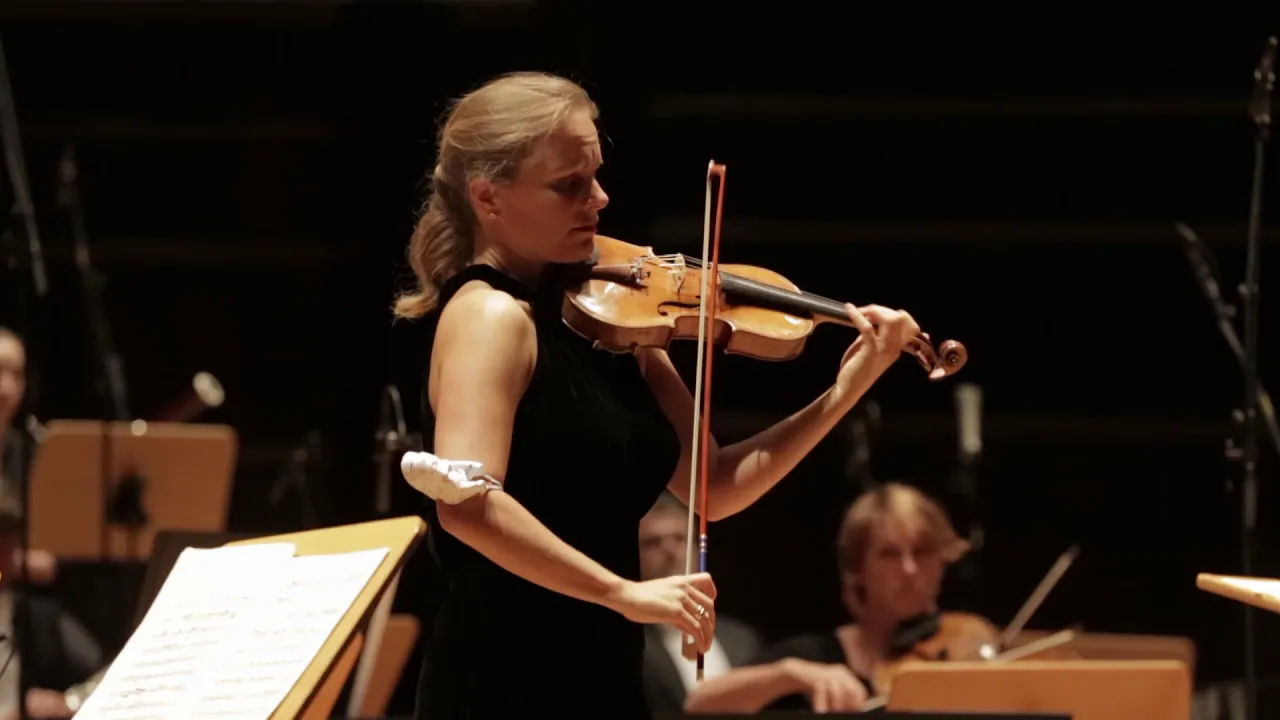 L. v. Beethoven: Romance No. 2 in F -Julia Fischer, Kammerphilharmonie Bremen, Felix Mildenberger
