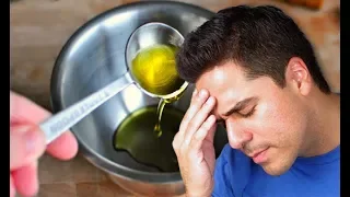 چی ڕوودەدات ئەگەر پێش خەوتن کەوچکێک زەیتی زەیتوون بخۆیت 