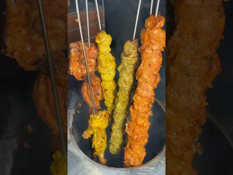 ইন্ডিয়ান শেফের হাতে তন্দুরি স্টাইলে তৈরি হচ্ছে অথেন্টিক কাবাব, দাম মাত্র 79 টাকা #kaba #streetfood