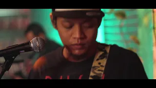 projek panggung blackhouse balok people 