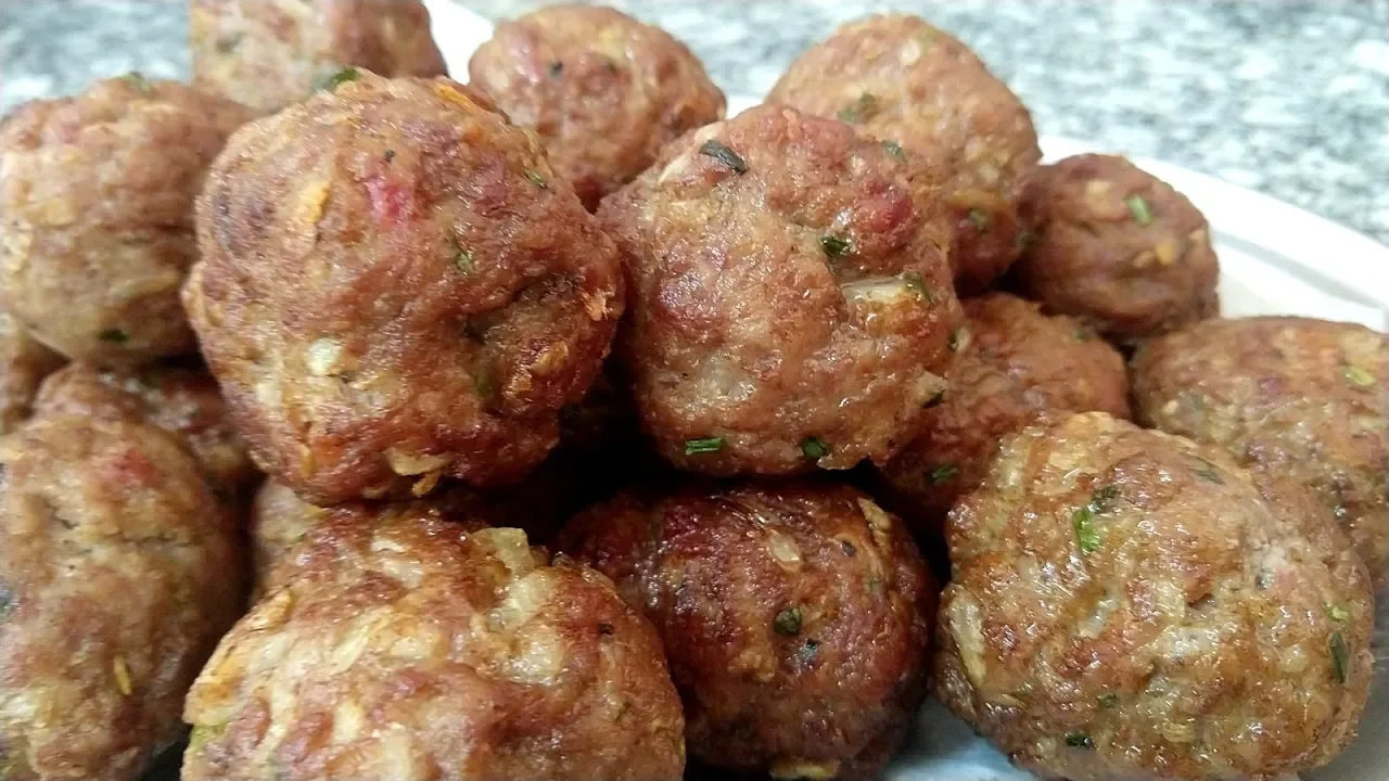 Uma deliciosa receita diferente de comer carne moída assada no forno muito delicioso carne moída com. 