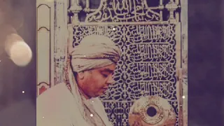 الشيخ محمد منتصر حسن الدح عندما زورنا المقام دندنها