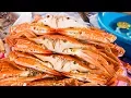 Download Lagu Cambodian Food - LIVE BLUE CRAB (Boiled Right Out of The Ocean) in Kep, Cambodia!