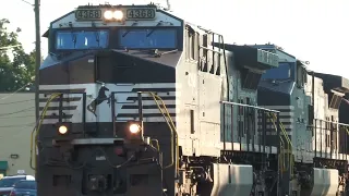 NS 4368 Leads NS 170 through Arlington Heights OH with a friendly crew