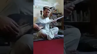 آمدی خانه ای دل را چی چراغان کردی باز پیمان کردی که دیگر سوی حریفان نروی با رقیبان نروی خواندن 