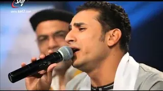 وبأغني بين الناس انا لي إله عظيم صموئيل فاروق دندنها