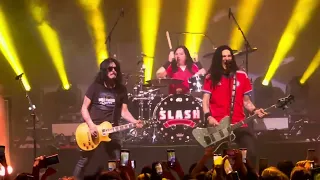 Download GILBY CLARKE joins SLASH Featuring MYLES KENNEDY \u0026 The Conspirators in Santiago Chile MP3