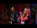 Download Lagu Avril Lavigne - Girlfriend (live @ the Late Show with David Letterman 2007)