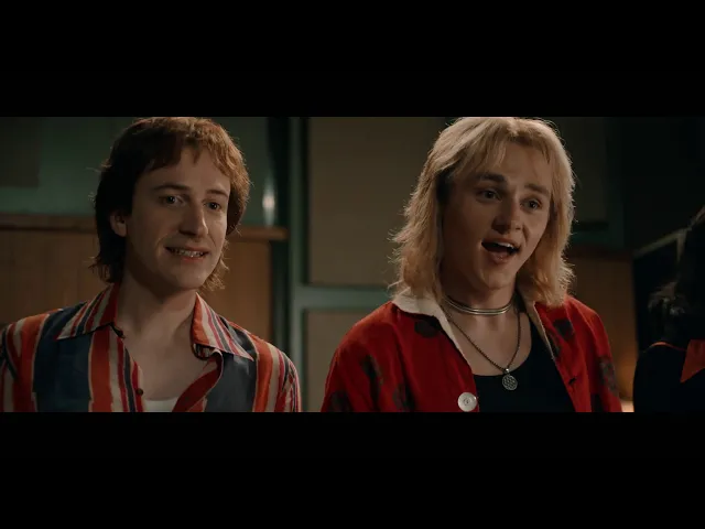 Bohemian Rhapsody | Clip 'We will rock you!'