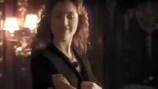 اللقطة الممنوعة من فيلم تايتنك         دندنها