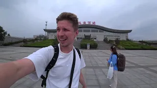 在中国最糟糕的卧铺列车上度过28小时