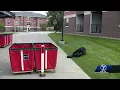 Maverick army of volunteers help new students move into UNO