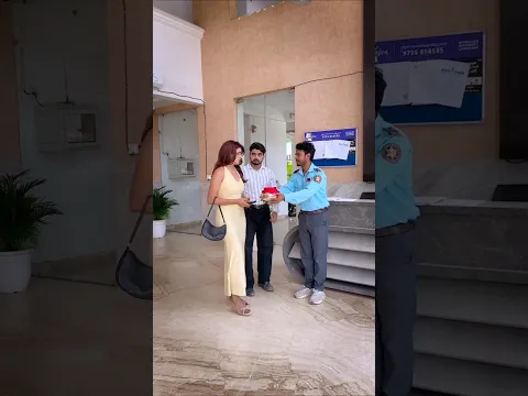 ચોકીદારે મેડમને આપી માં ની અસ્થિઓ #trending