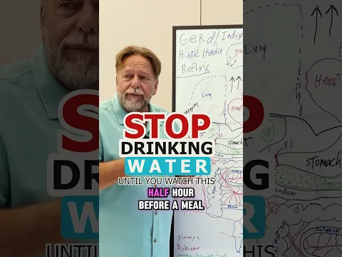 Stop Drinking WATER! ❌ #reflux #gerd #digestivehealth #digestiontips