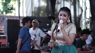 Download DIAN ANIC-GENDENG MLOROD.ANICA NADA SIANG.29 JUNI 2019.LEMAH AYU.KERTASMAYA.INDRAMAYU MP3