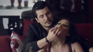 حالات واتس أب عاشق وناذر حياتي شفت بعيونك وطن  اشتركو في القناة فديتكم   دندنها