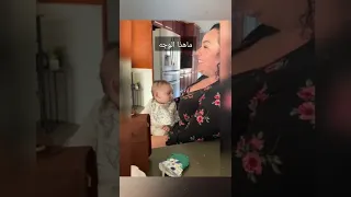 الطفل الجائع وموقف محرج لسيدة بصدر كبير الحجم  معلومات  ترند  أخبار  شورت  يوتيوب  ترند السعودية دندنها