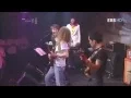Download Lagu Smoke On the Water : Guthrie Govan with Incredible Keyboard guy !!