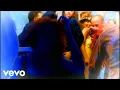 Download Lagu Gloria Estefan - Don't Let This Moment End