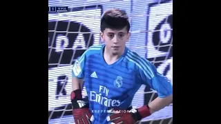 أصغر حارس مرمى في العالم 