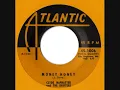 Clyde McPhatter & The Drifters - Money Honey (1953)