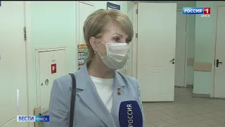 К прививочной кампании присоединилась председатель Общественной палаты Омской области