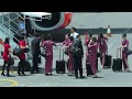 Download Lagu Pramugari dan Pramugara Lion Air Saat Pergantian Jam Kerja di Pesawat - Bandara Ngurah Rai Bali