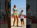 Download Lagu De bikini van de langste vrouwelijke volleybalster veranderde in een oogwenk van kleur! 😮 #sport ...
