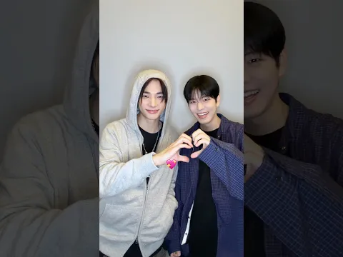 Hyunjin & Seungmin hearts