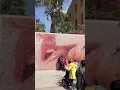 Download Lagu Kissing wall in Barcelona Spain 🇪🇸