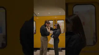 يا أحلى أمرآة بين نساء الكون كاظم الساهر زيديني عشقا 