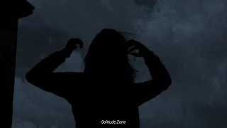 اغنية اجنبية مترجمة القمر يقربنا من بعضنا اشتراك رجاء 