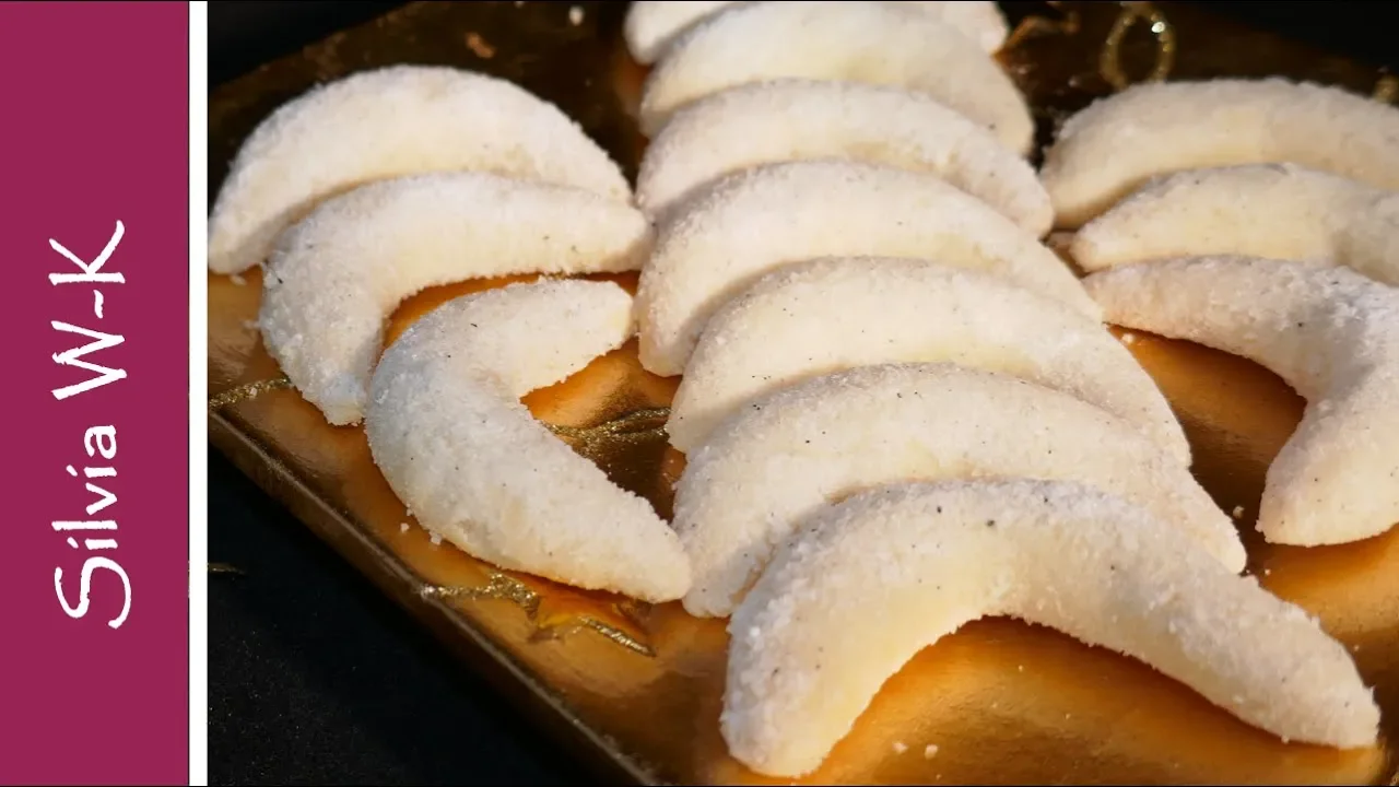 Vanillekipferl sind die beliebtesten Plätzchen schlechthin. Mit meinem Rezept und einigen Tipps und . 