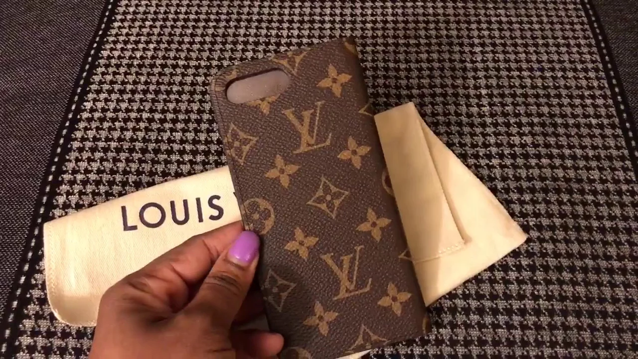 LOUIS VUITTON IPHONE FOLIO || REVIEW || ANNA IN WARSAW