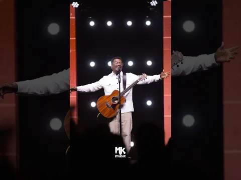 Deus estava cuidando de tudo… eu só não sabia! 🙏 Assista ao clipe "Eu Não Sabia"!