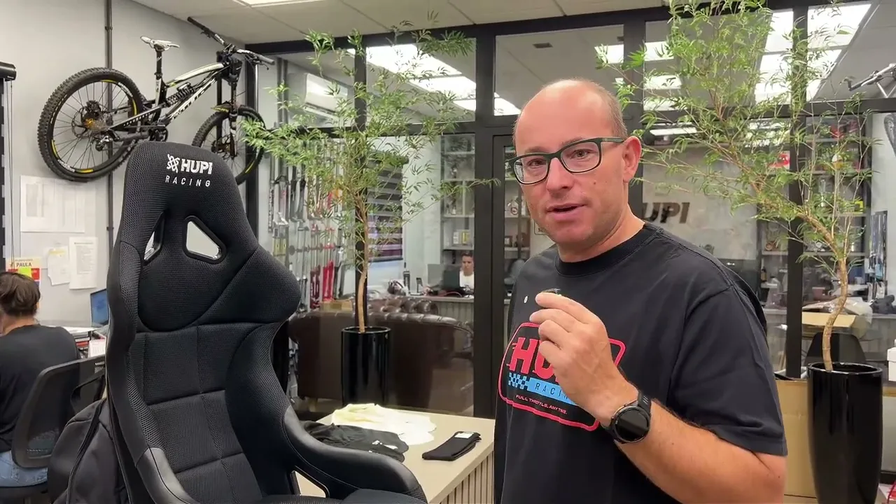 Bancos para Automobilismo HUPI Racing