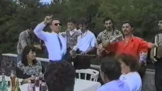 nicolae guta cat este lumea de mare zoom studio