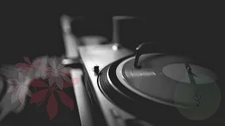 indru kadhal meeruthu malargal nanaigindrana