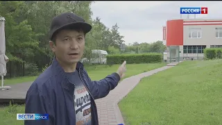 Жители Омска не могут подойти к Иртышу из-за забора гостиничного комплекса