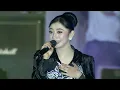 Download Lagu DWI RAHMA ft. AGENG MUSIK TAMPIL SANGAT MEMUKAU DAN BUAT PENONTON NYANYI BARENG DI JAKARTA 🔥