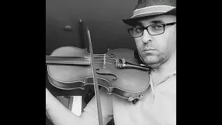 هلي على فراقكم موجوع صوت الحنايا يناديني 