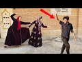 Lagu Liefde in het hart van het dorp: het heilige liefdesverhaal van Zeinab en Mojtaba