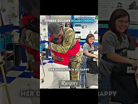 Others Soldier Homecoming VS This Legend 🥺❤️‍🩹 #respect #kindness #kind #wholesome #edit #soldiers