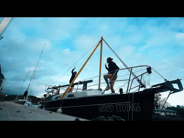 Unstepping Our Mast with 2 Pieces of Wood Like 2 Unproffesionals | Wildlings Sailing .23