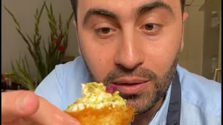 الكنافة تؤكل ساخنة  لكن كيف ناكلها باردة بالطريقة الصح   دندنها